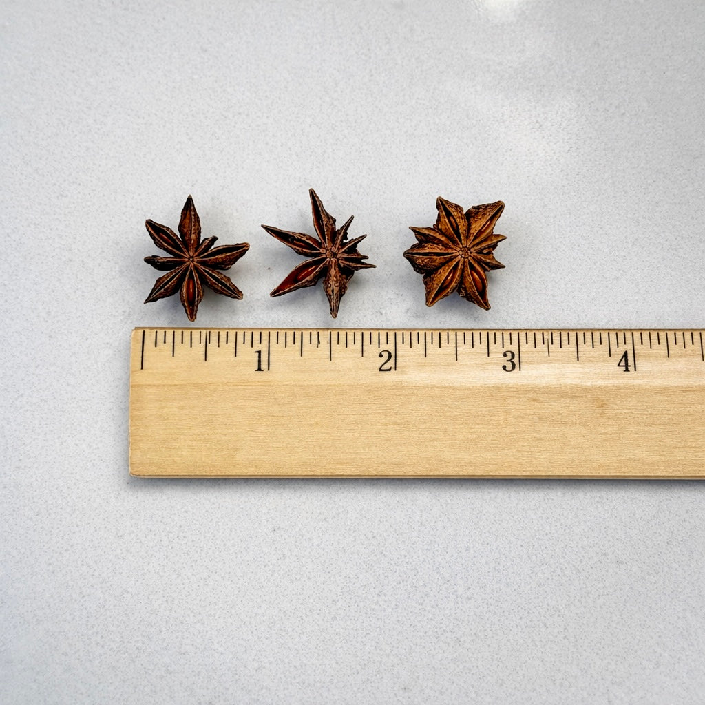 Grade A Star Anise Pods | Illicium Verum Chakra Phool Spice | Aromatic Spice for Pho, Mulled Wine, Baking, Cocktails & Crafts