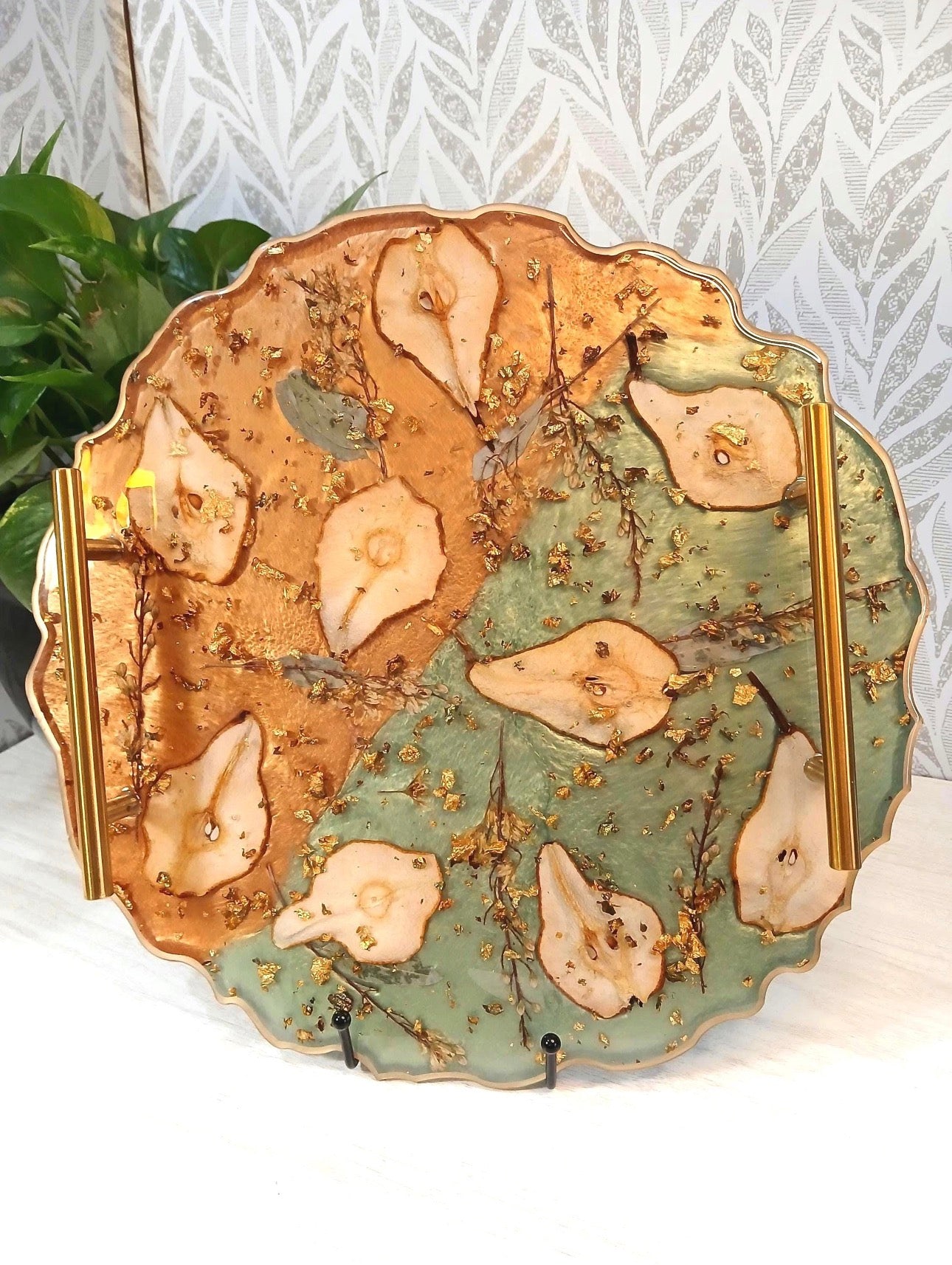 Premium Dehydrated All-Natural Pear Slices | Garnish for Cocktails, Baked Goods & Crafts