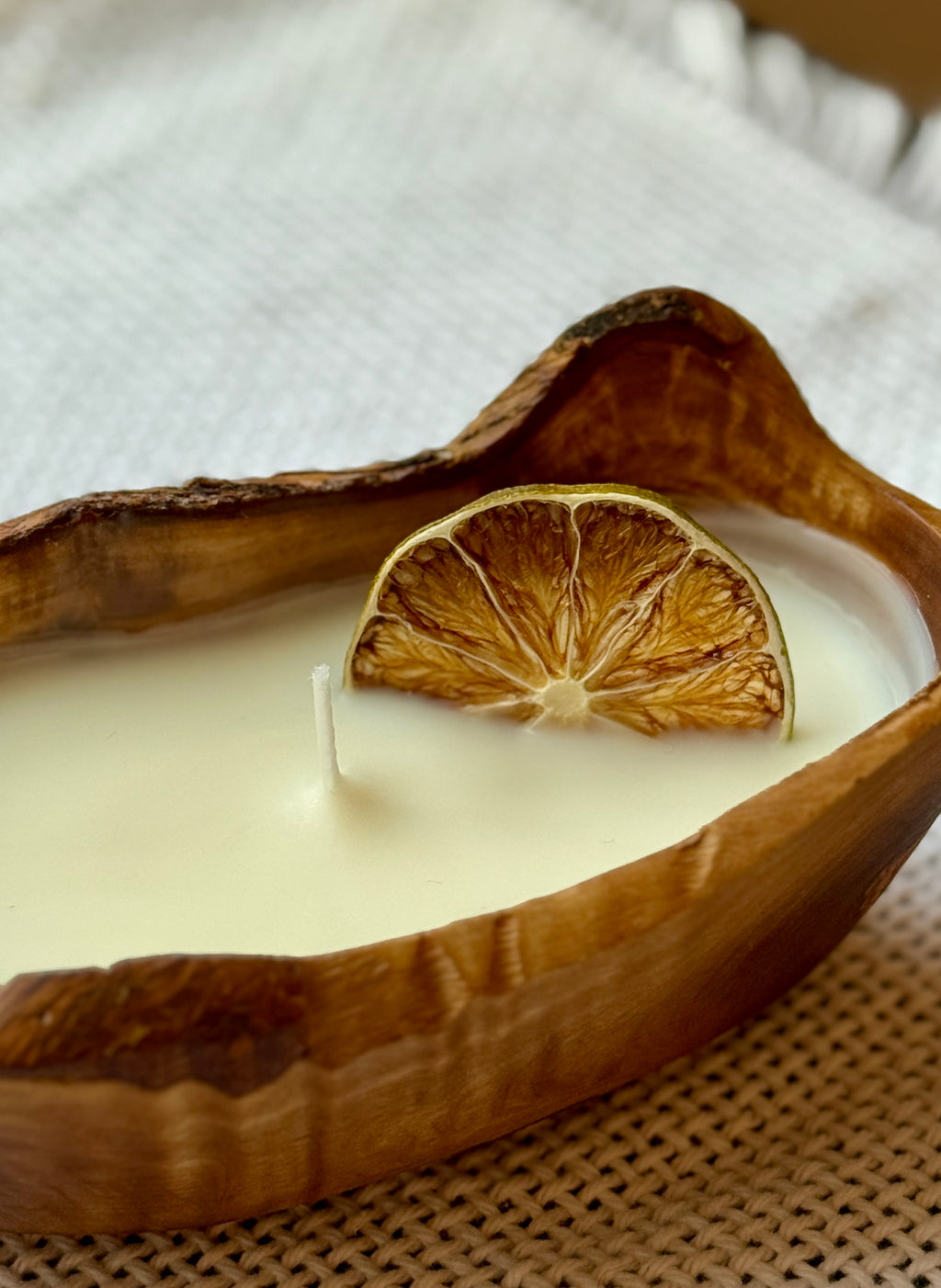 Premium Dehydrated All-Natural Lime Slices | Garnish for Cocktails, Baked Goods & Crafts